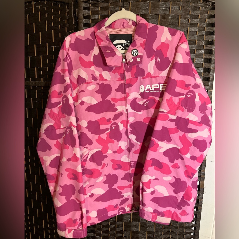 BAPE pink camo removable sleeve jacket